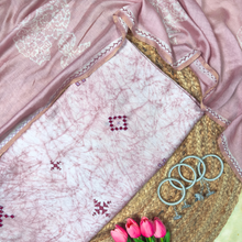 Gulzaar Noor - Resham Elegance in Chanderi
