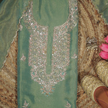 Zarreen Gul – Green Tissue Embroidered Party Suit Set